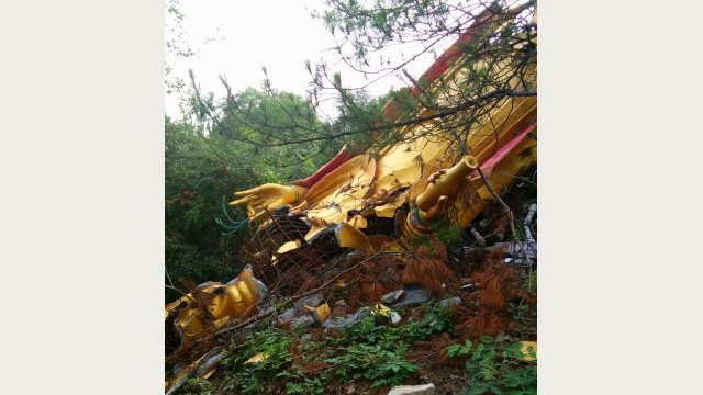 La statue de Guanyin après avoir été détruite,Bouddhisme en Chine