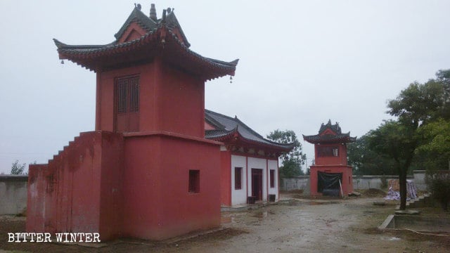 Bouddhisme et Taoïsme en Chine,Démolition forcée de statues et de temples,religion chine