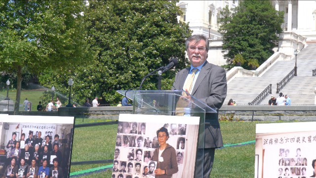 Marco Respinti, rassemblement pour la commémoration du massacre de la place Tian’anmen qui s’est tenu le 4 juin