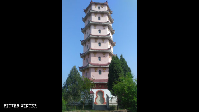 Pagode de Zhenjiang, où les cendres des croyants bouddhistes reposaient.